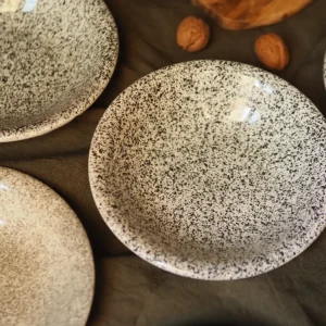 Assiettes creuses en céramique